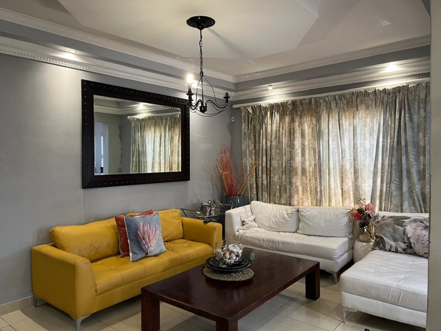  Bedroom Property for Sale in Parow Western Cape